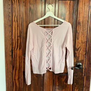 GapFit long sleeve open back shirt